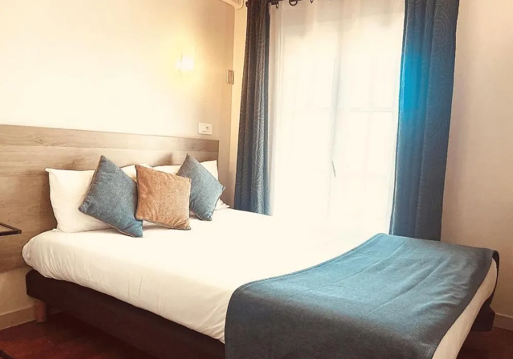 Hotel Vendome-1