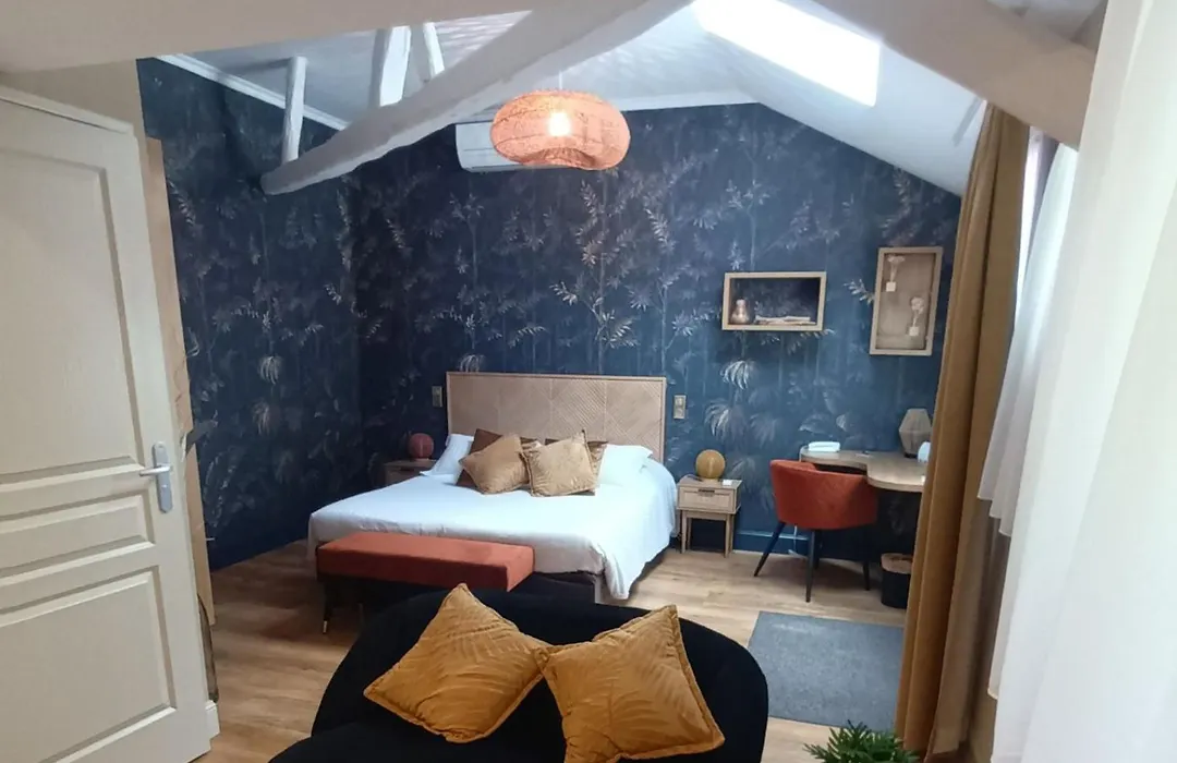 Logis Hotel La Breche - Restaurant Berthelot-1