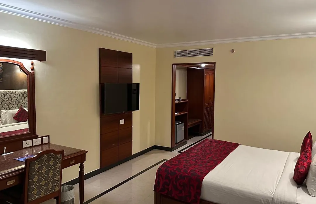 Hotel Annamalai International-1