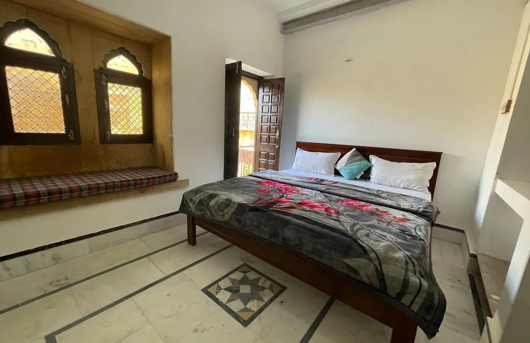 Hotel Sallu Safari-1
