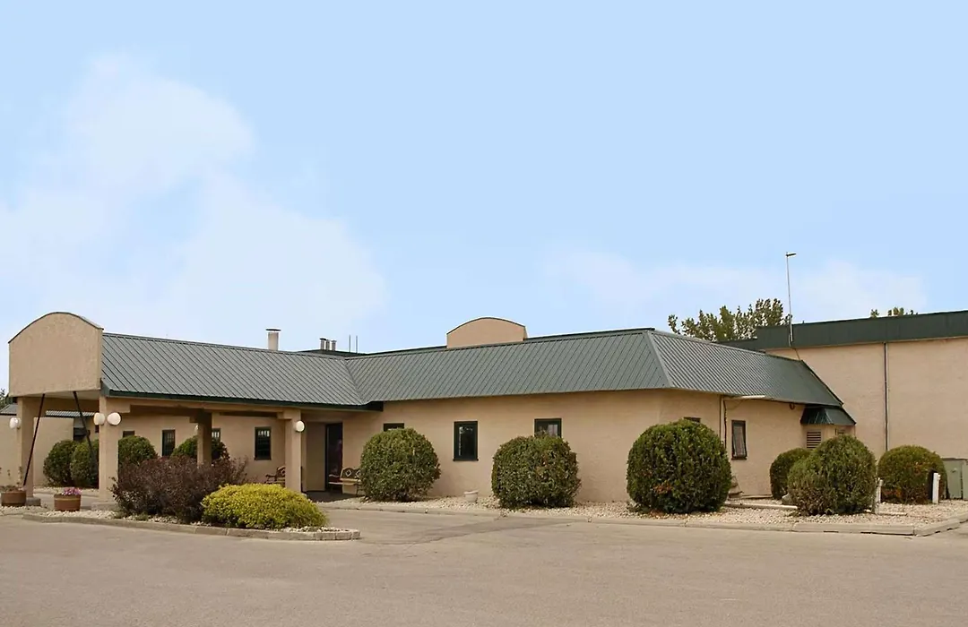 Howard Johnson By Wyndham Portage La Prairie-1