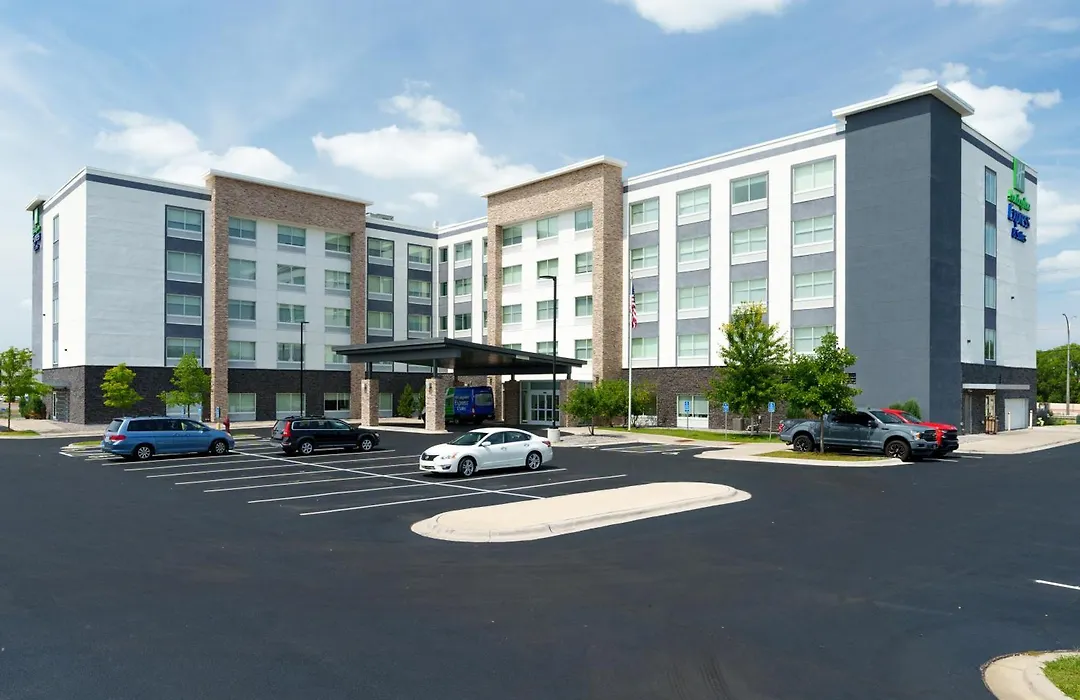 Holiday Inn Express & Suites - Mall Of America - Msp Airport By Ihg-1