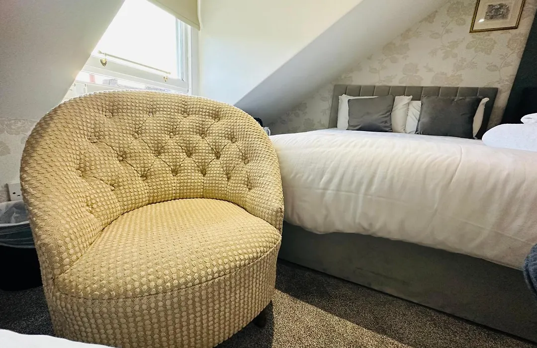 Abbotsford Guest House-1
