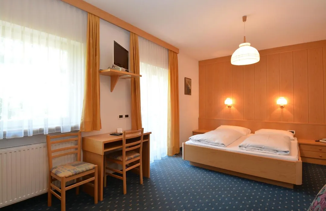 Garni-Hotel Pichler-1
