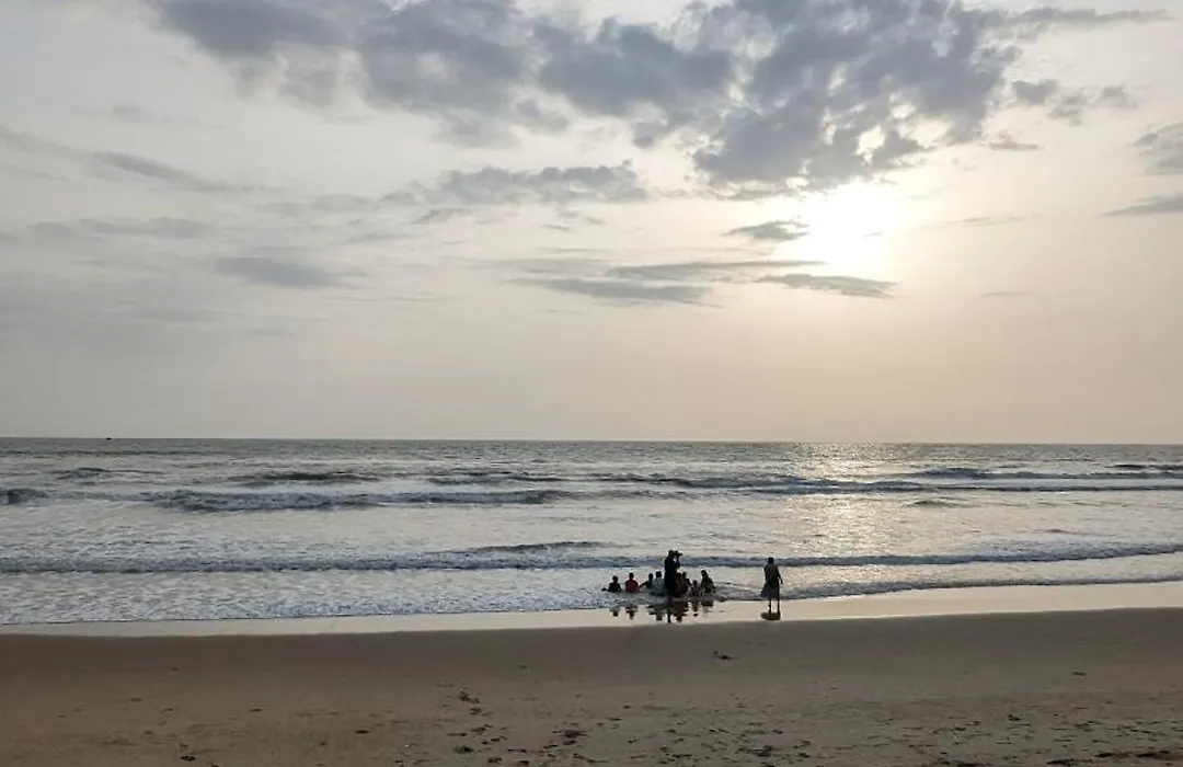 5 Mile Beach Resort-1