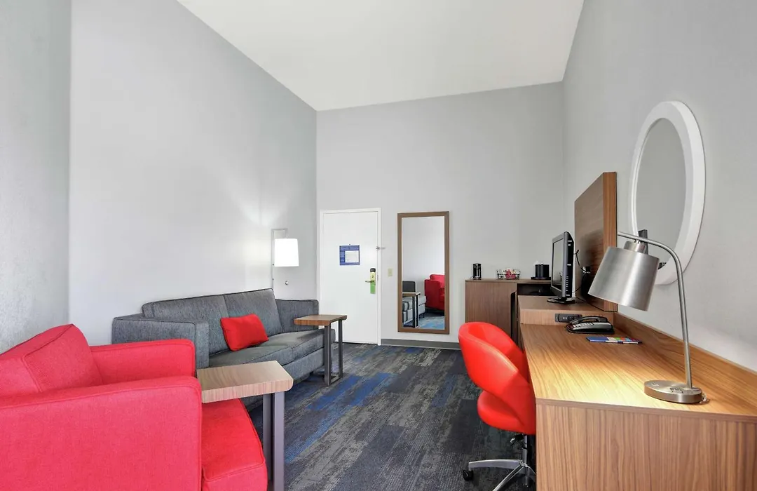 Express Inn-1