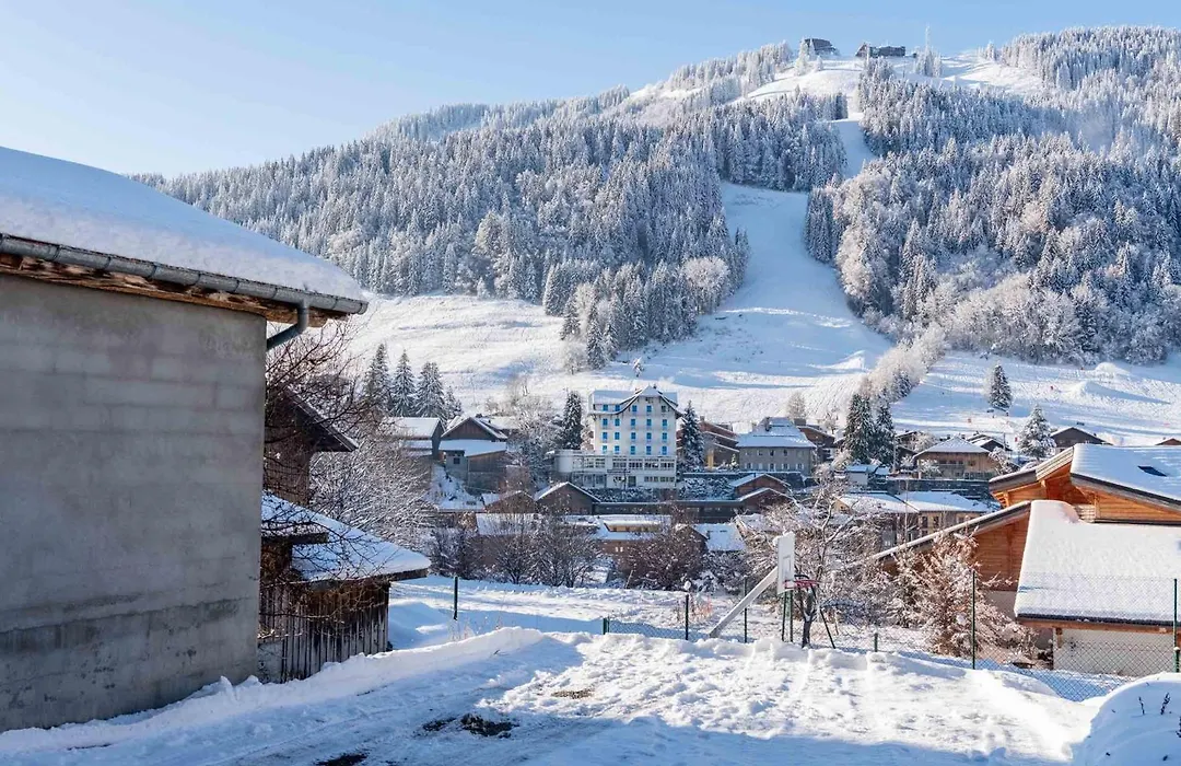 Hôtel Les Côtes, Résidence Loisirs et Chalets-1