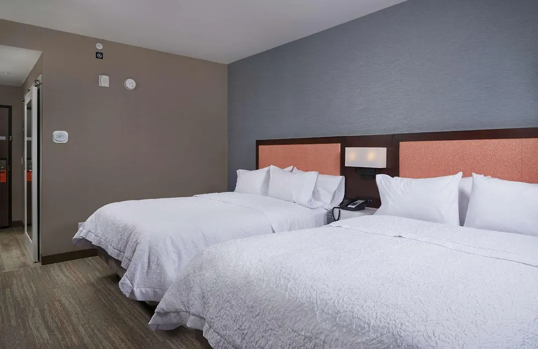 Hampton Inn Burley-1