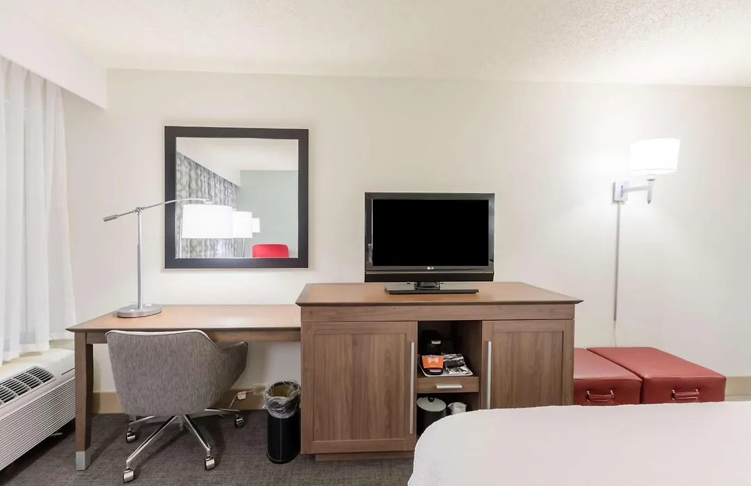 Hampton Inn Rochester-1