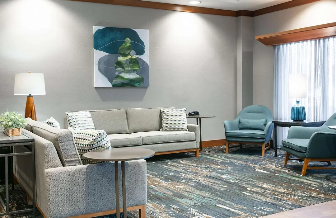 Hampton Inn Council Bluffs-1