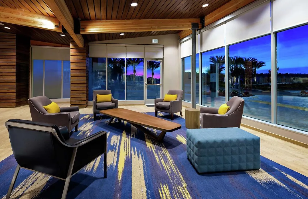 Hampton Inn & Suites San Diego Airport Liberty Station-1