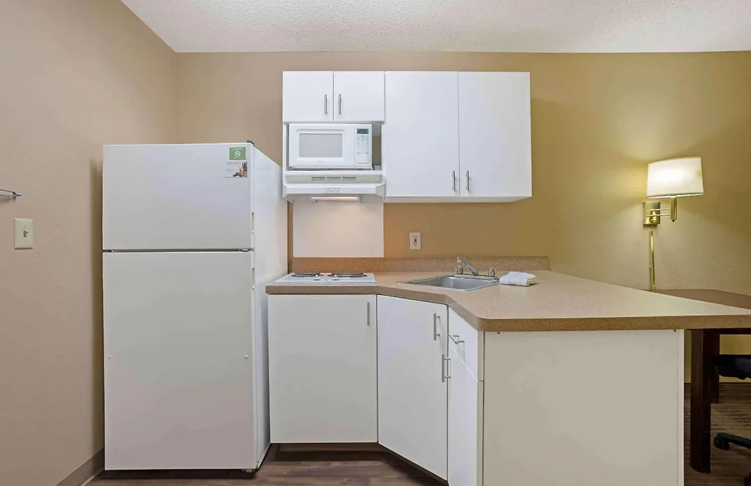 Extended Stay America Select Suites - Springfield - South-1