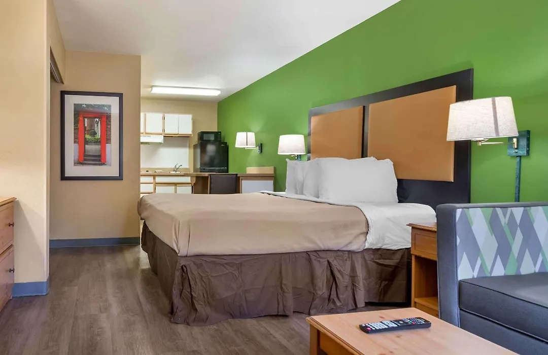 Extended Stay America Suites - Kansas City - Shawnee Mission-1
