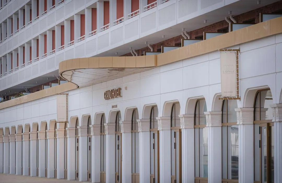 Radisson Blu Grand Hotel & Spa, Malo-Les-Bains-1