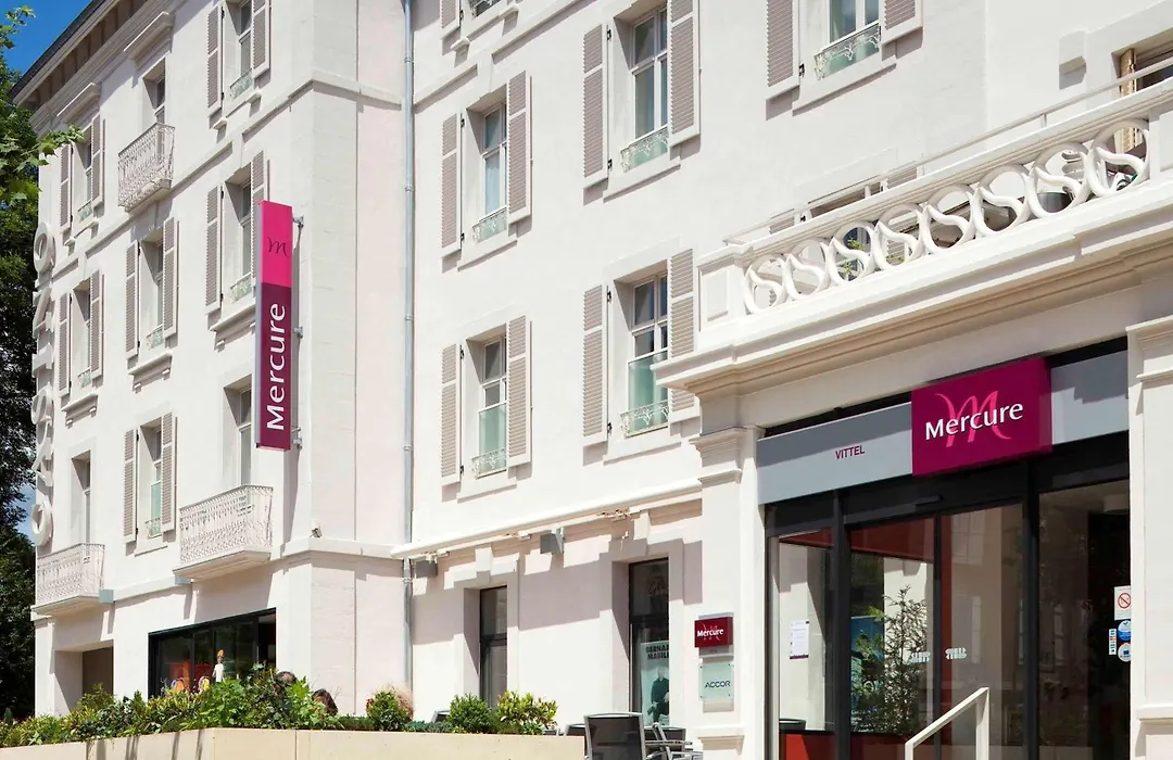 Hotel Mercure Vittel-1