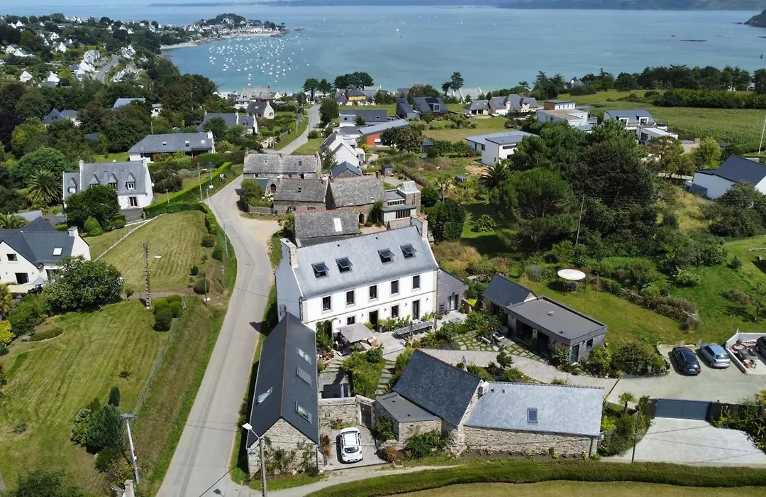 L’ARDOISIÈRE, maison d’hôtes et d’amis-1