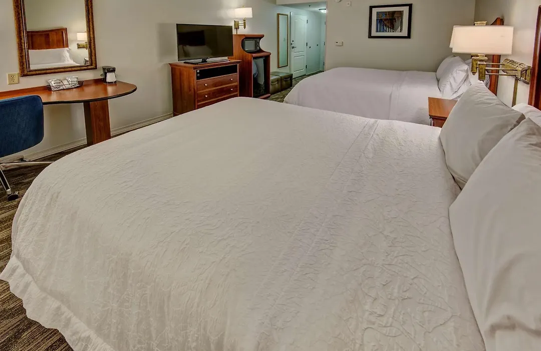 Hampton Inn & Suites Stuart-North-1