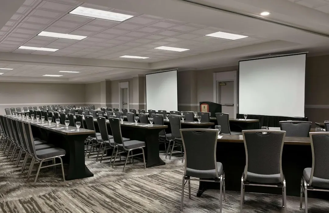Embassy Suites By Hilton Los Angeles Downey-1