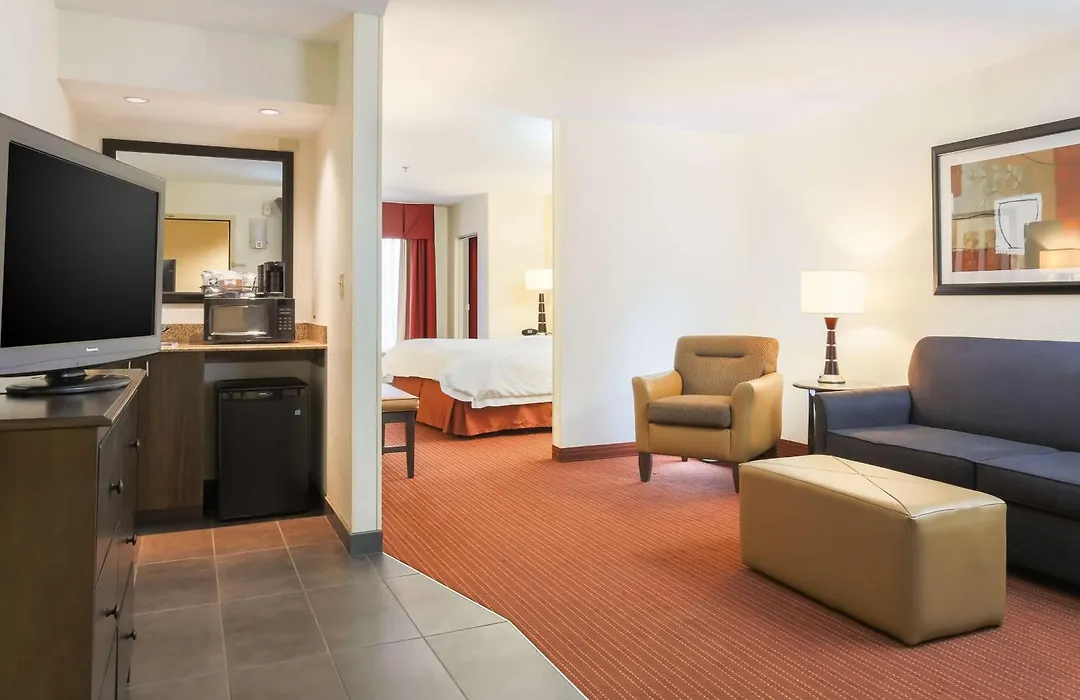 Hampton Inn Champaign/Urbana-1