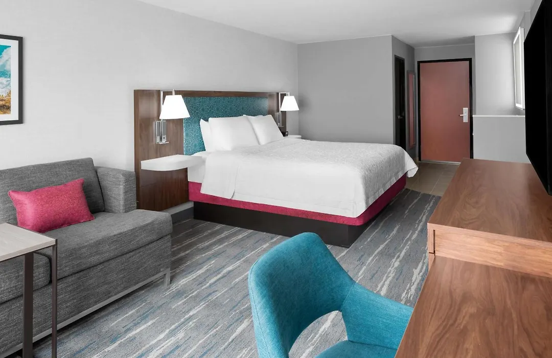 Hampton Inn Phoenix - Biltmore-1
