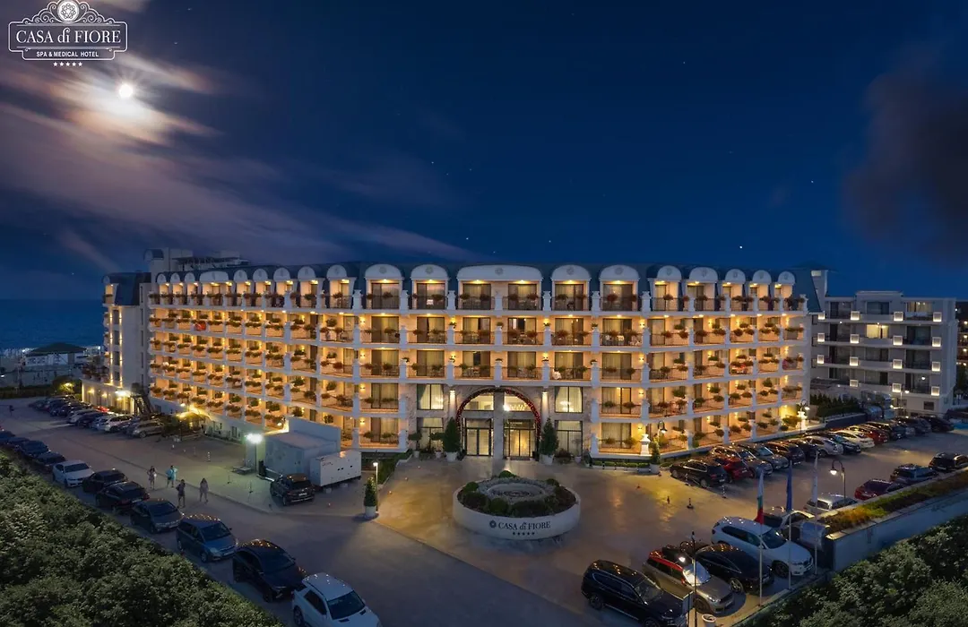 Casa Di Fiore Spa And Medical Hotel, Mineral Pools & Private Beach-1