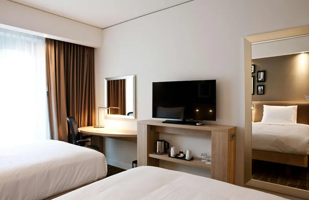 Hampton By Hilton Dortmund Phoenix See-1