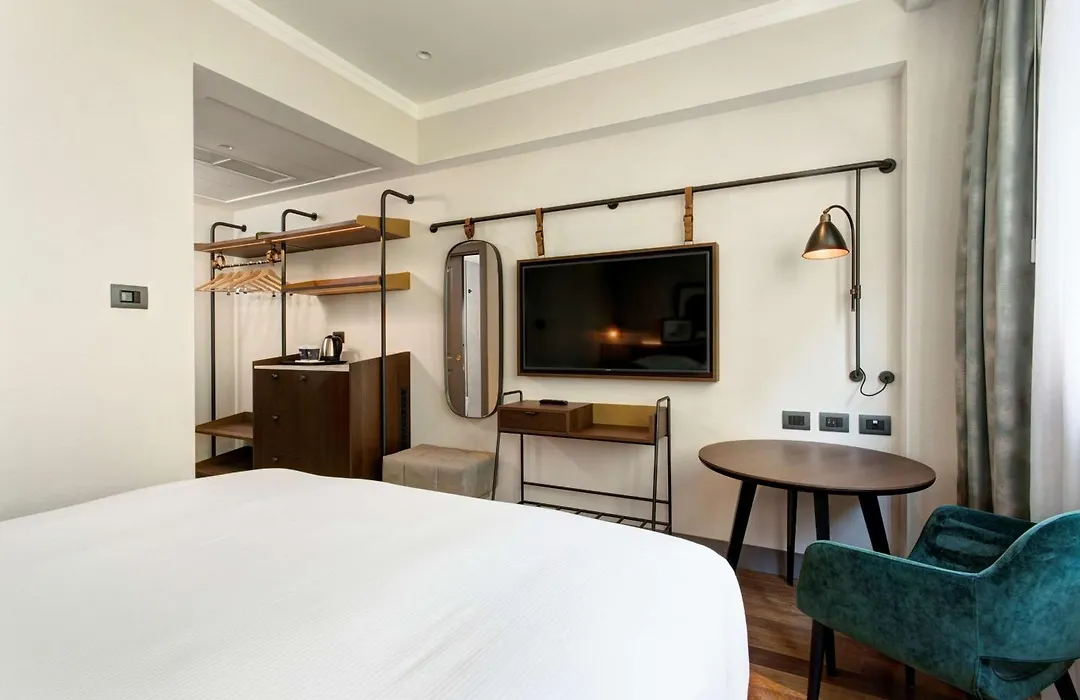 Doubletree By Hilton Rome Monti-1