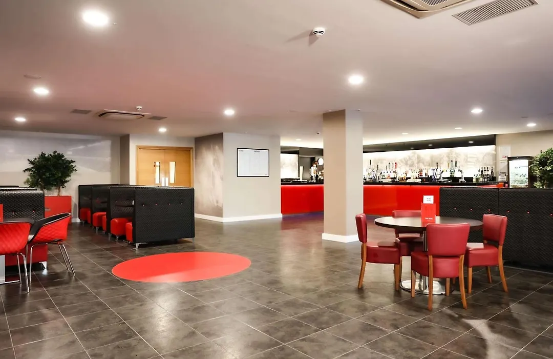 Doubletree By Hilton Milton Keynes-1