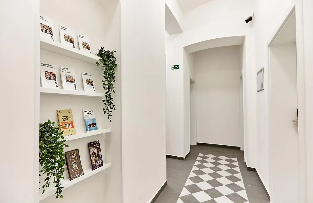 Residence 44-1