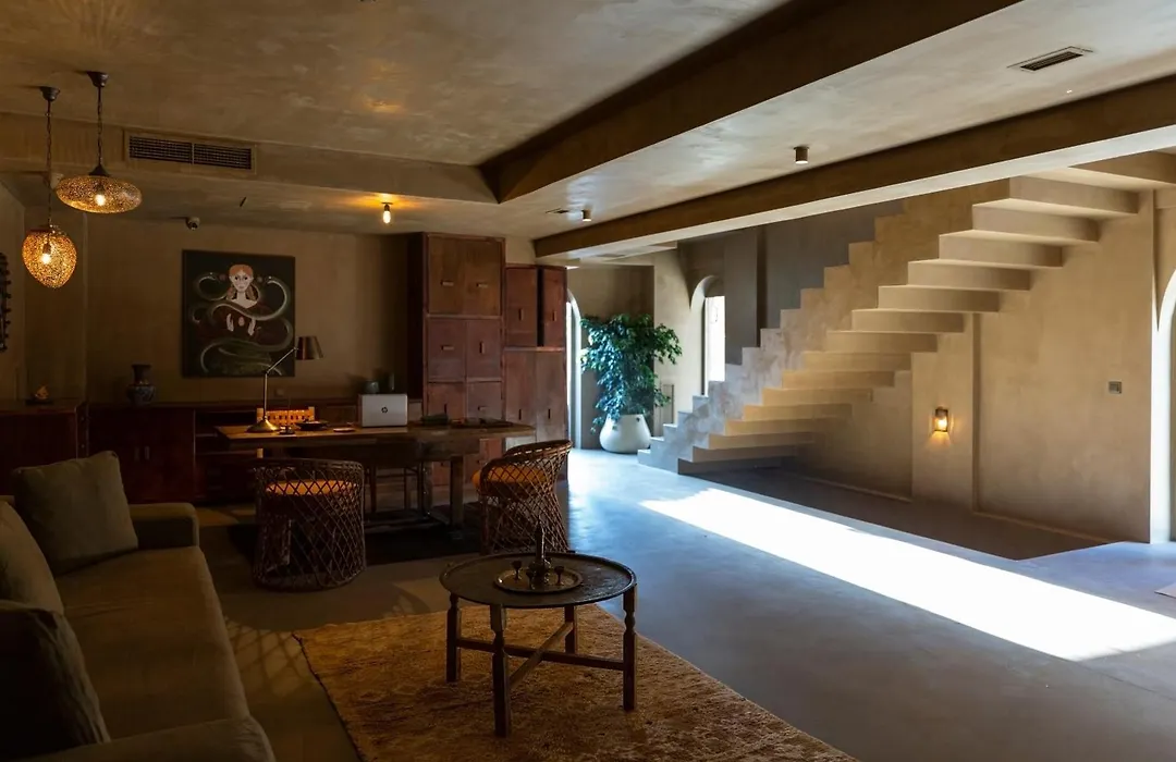 Life Gallery Hotel & Spa-1
