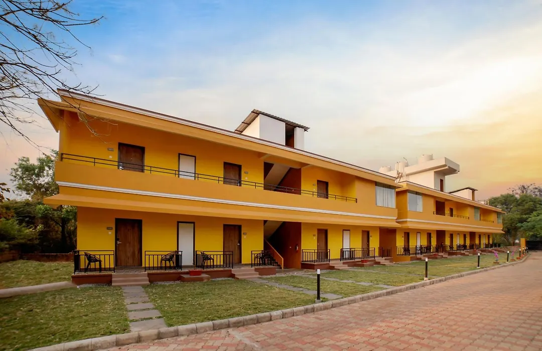 Sterling Karwar-1