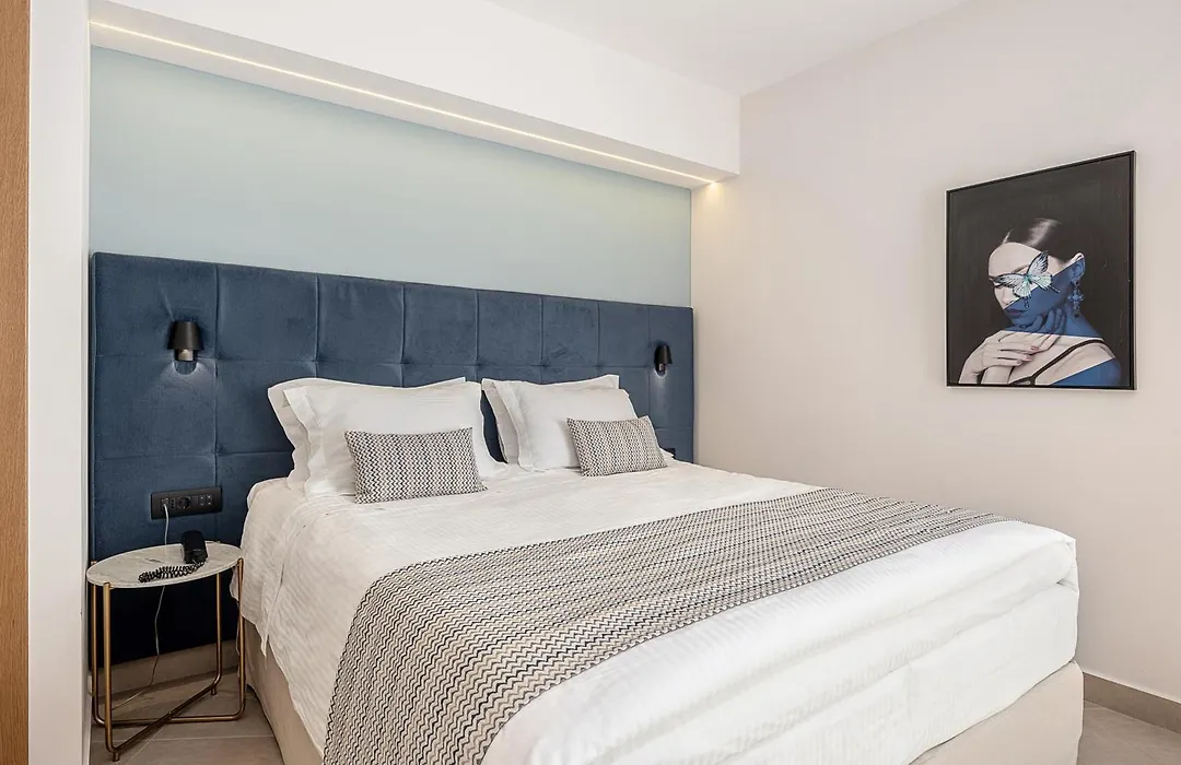 M City Hotel-1