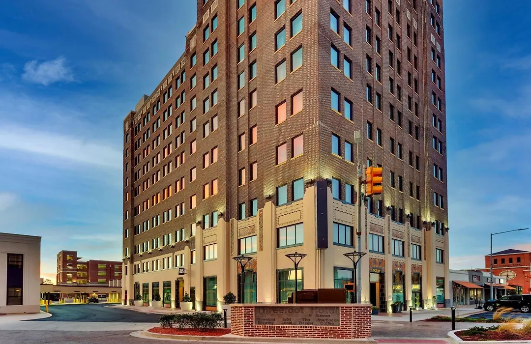 The Threefoot Hotel, Meridian, A Tribute Portfolio Hotel-1
