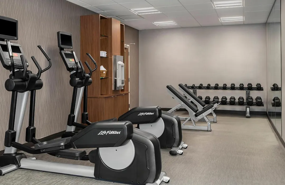 Courtyard By Marriott Jacksonville Butler Boulevard-1