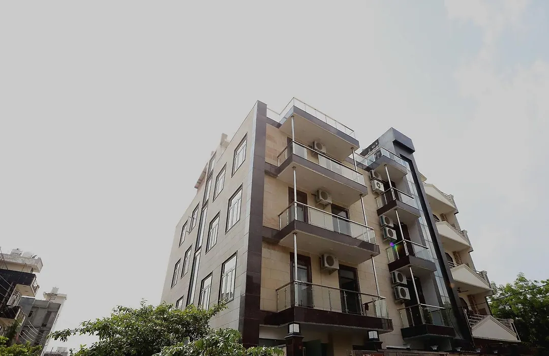 Capital O Peaceful Stays Near Iskcon Temple Noida-1