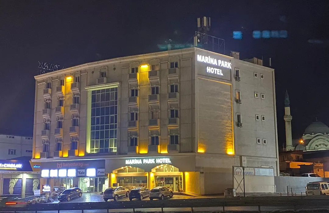 Marina Park Hotel-1