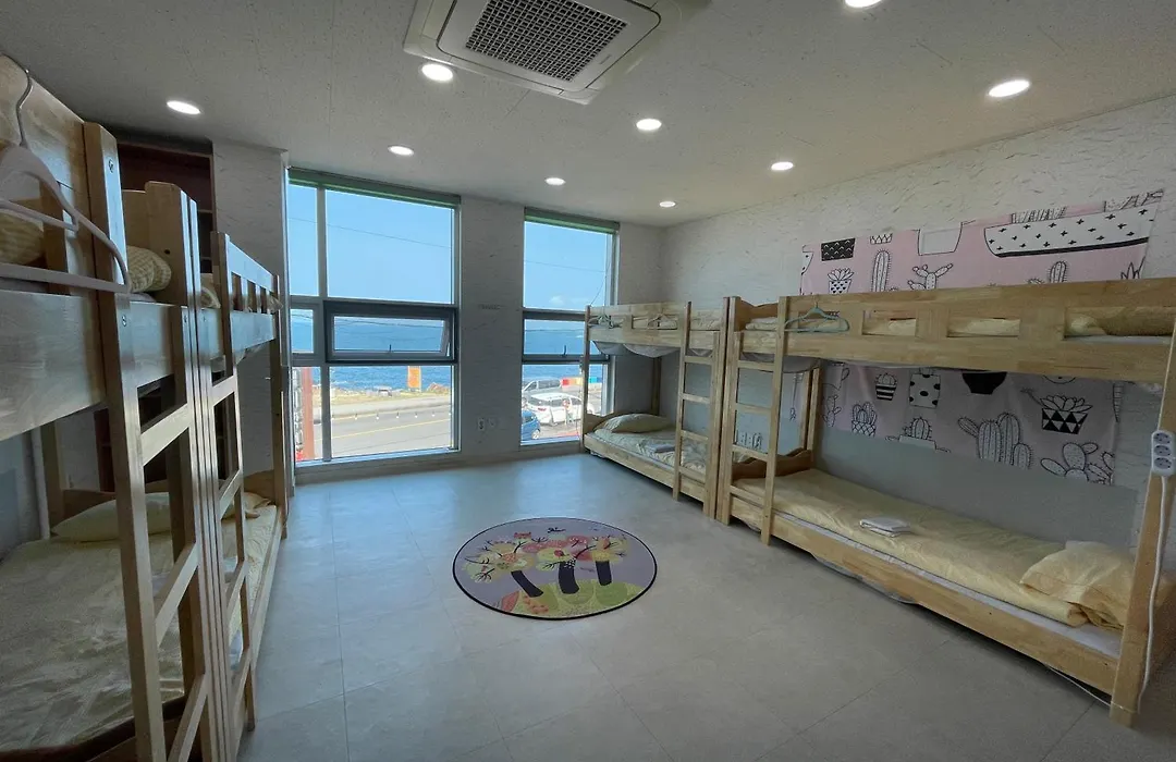 Jeju Airport Hostel Yesjun-1