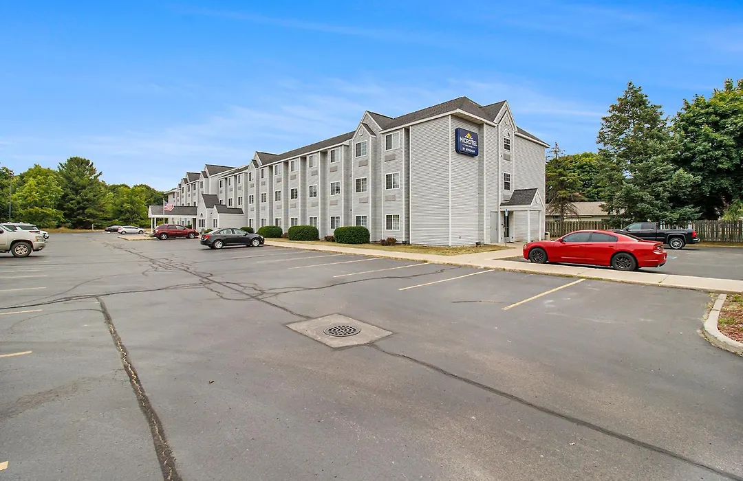 Microtel Inn And Suites Manistee-1