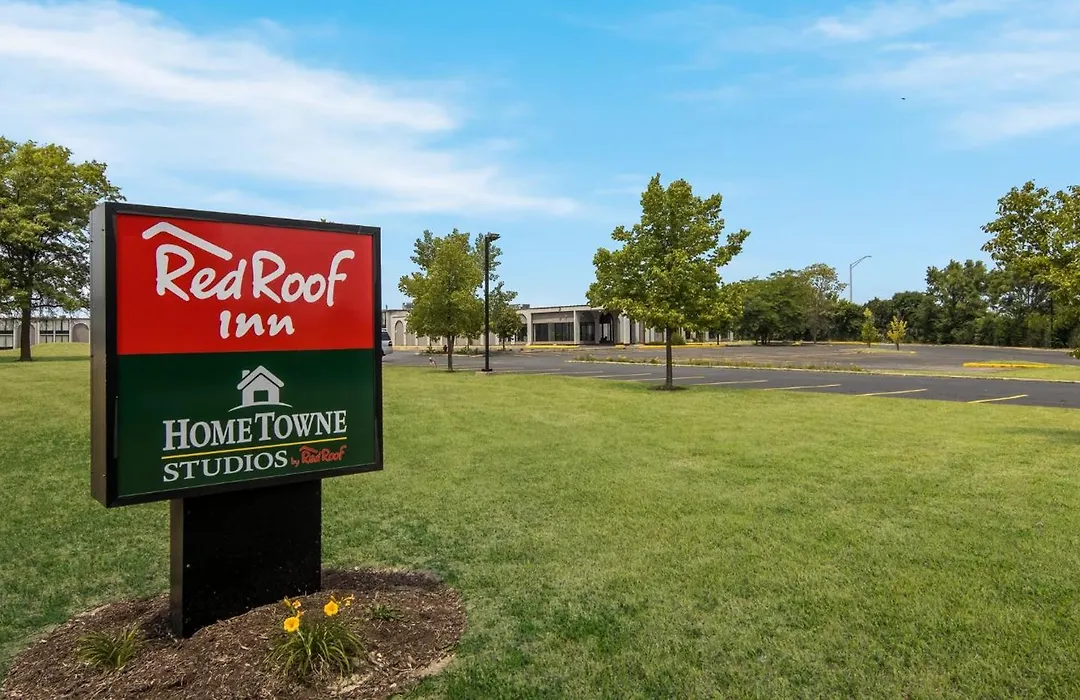 Red Roof Inn & Conference Center Chicago - Aurora Fox Valley-1