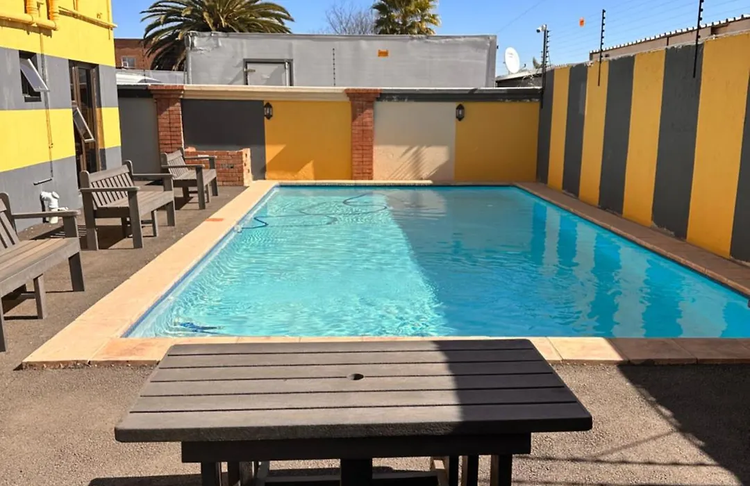Platinum Guesthouse Kempton Park-1