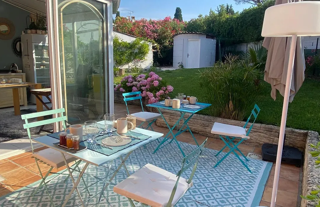 Maison Saint Paul Bnb-1