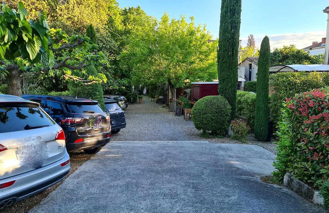 Hôtel Sous les Figuiers-1