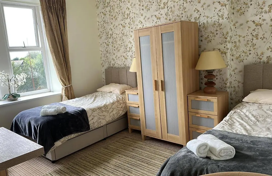 The Pavilion Guest House-1
