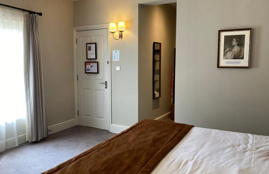 The Cross-Keys Hotel-1
