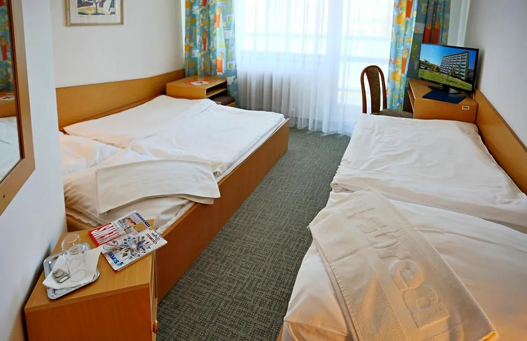 Hotel Sorea Uran-1
