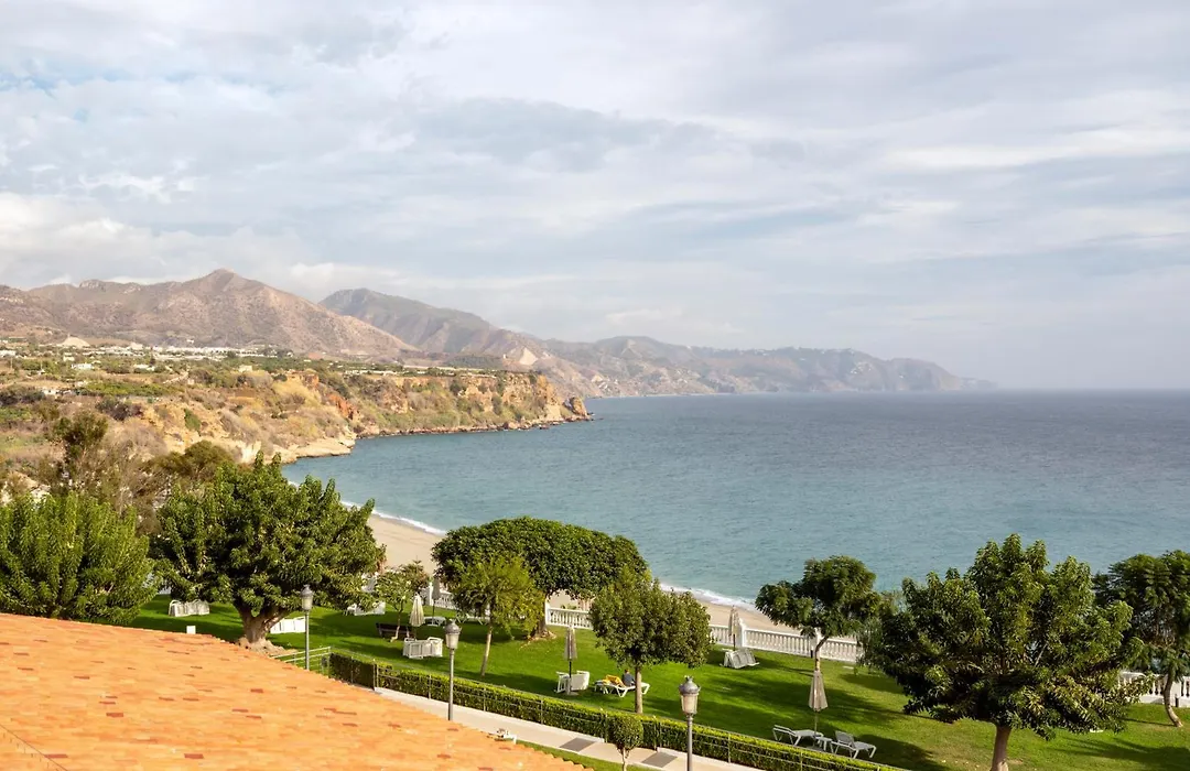 Parador De Nerja (Adults Only)-1