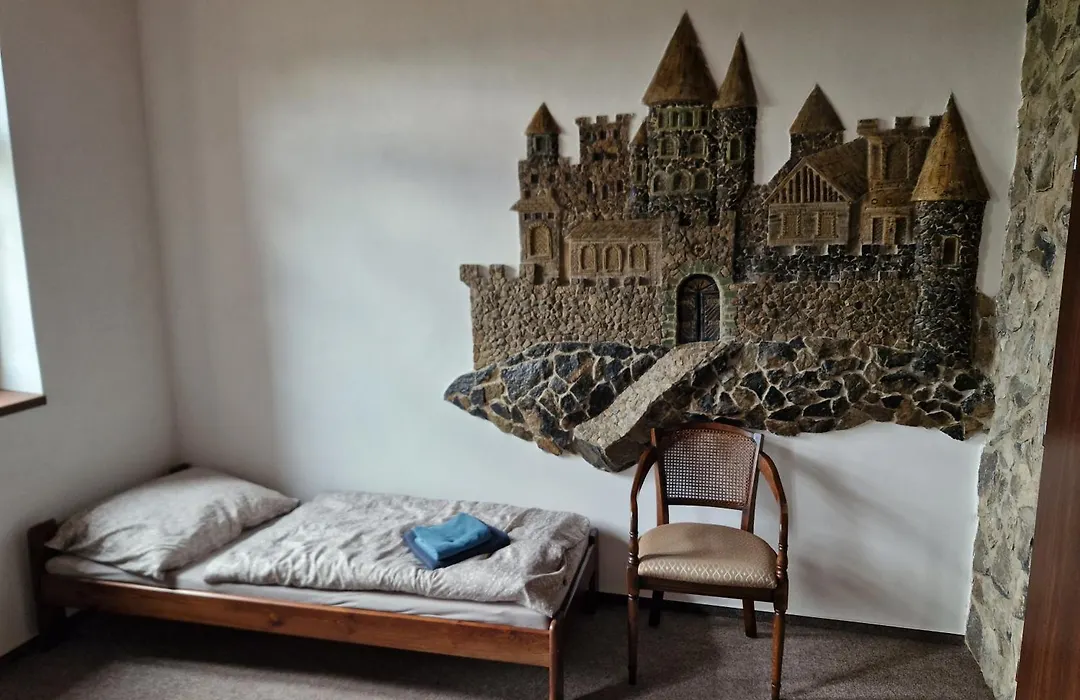 Penzion Hrad Doubravka-1