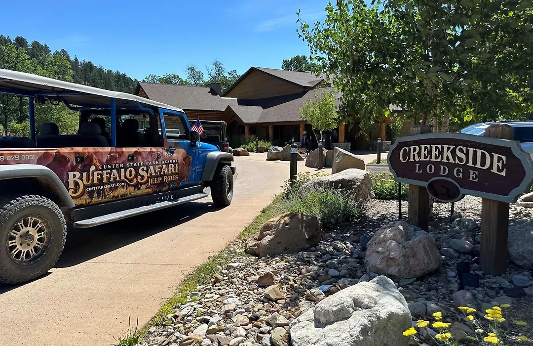 Creekside Lodge At Custer State Park Resort-1
