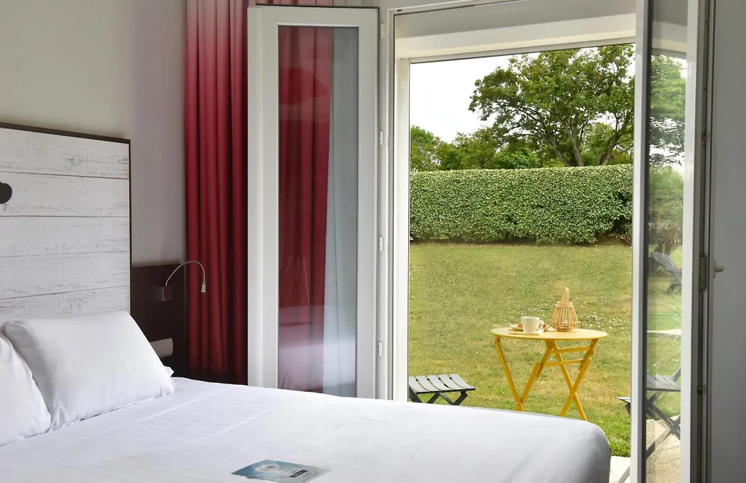 Hôtel Kyriad La Rochelle Centre Ville-1