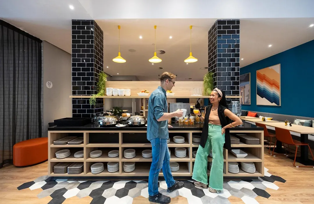 Holiday Inn Express Antwerp - City Centre By Ihg-1